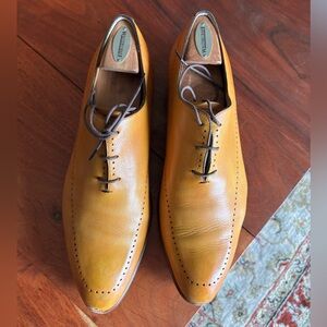 Elegant Barret Yellow Leather Lace up